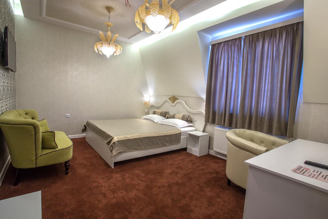 Hotel Green Garden Șumen Exterior foto
